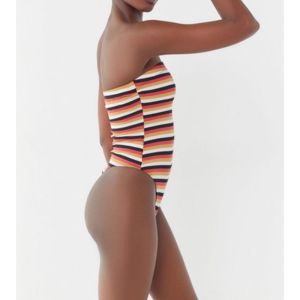 ⚡️Out From Under MJ Tube Top Bodysuit - Picture 3 of 5